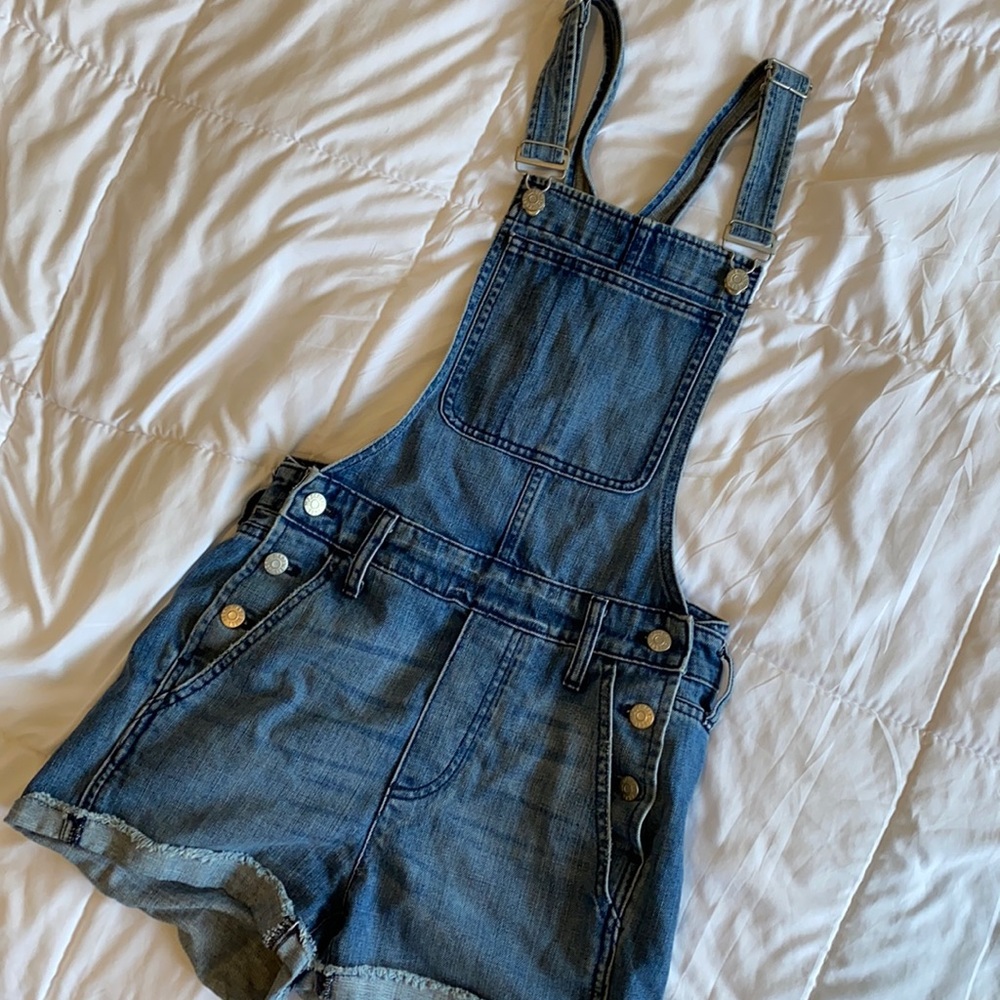 Madewell overall shorts